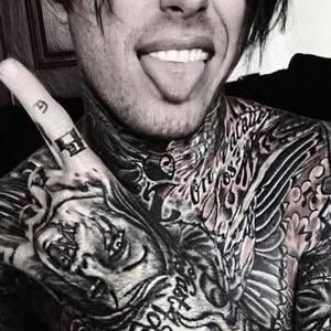 Meet your Posher, Royce